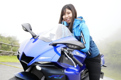【ヤマハ YZF-R1 試乗】怖がらずに、もっと早く体験していれば良かった!…丸山浩&美音響華 画像