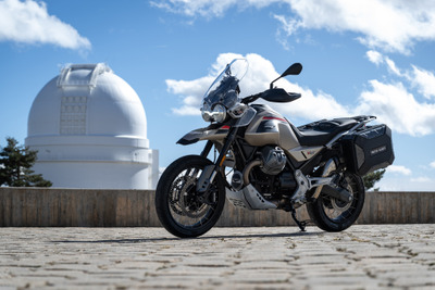モト・グッツィ、新型クラシック・トラベル・エンデューロ『V85TTトラベル』発売 画像