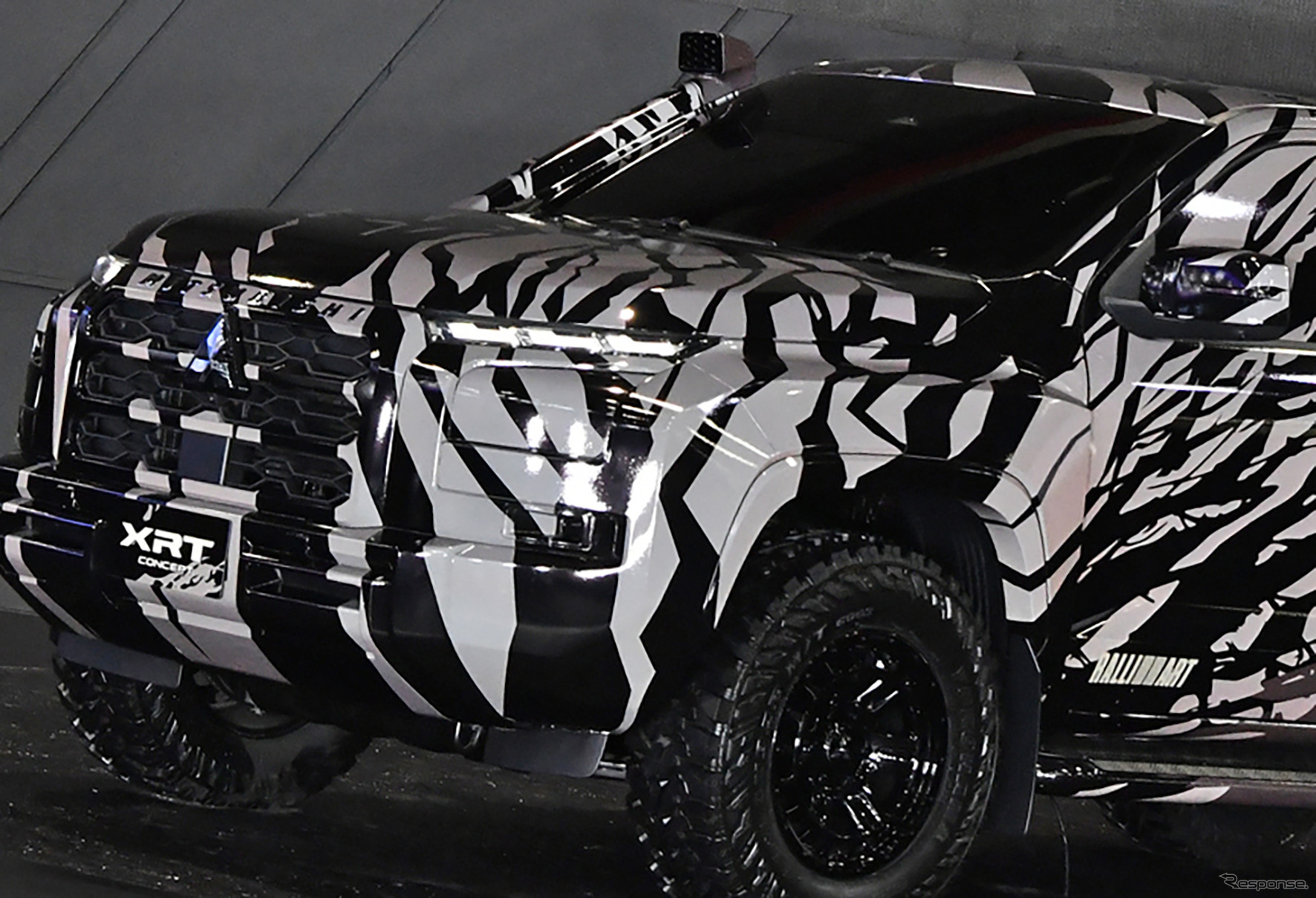 新型『トライトン』のコンセプトカー『XRTコンセプト』がお披露目。日本再上陸はあるか？